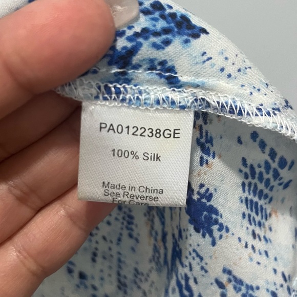 Parker Snake Skin Print 100% Silk Top Size S - Picture 10 of 10